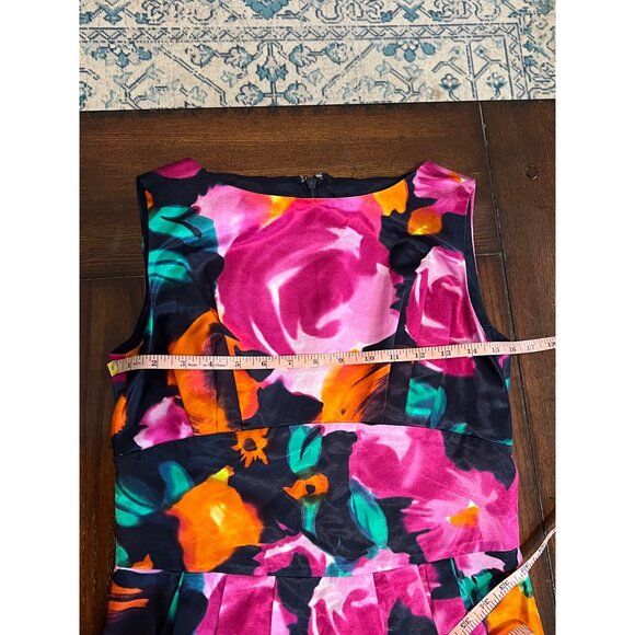 St. John Floral Dress Watercolor Sleeveless Pencil Sheath Lined Silk Pockets 6 - Picture 7 of 13